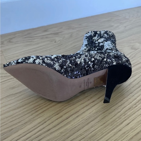 Valentino Garavani Stretch Sequin Bootie in gunmetal size 36 - Picture 4 of 10